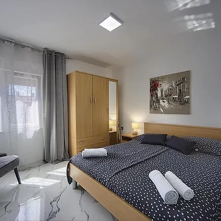 Apartment Mata